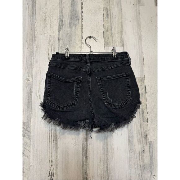 Forever 21 black Jean shorts - Picture 2 of 9